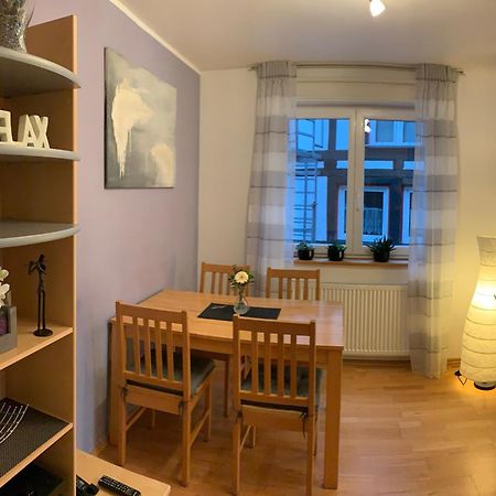 Ferienwohnung Janus Altstadt-Hameln Haus 2 Inklusive Parkplatz - Mit Und Ohne Terrasse Oder Loggia Гамельн Екстер'єр фото