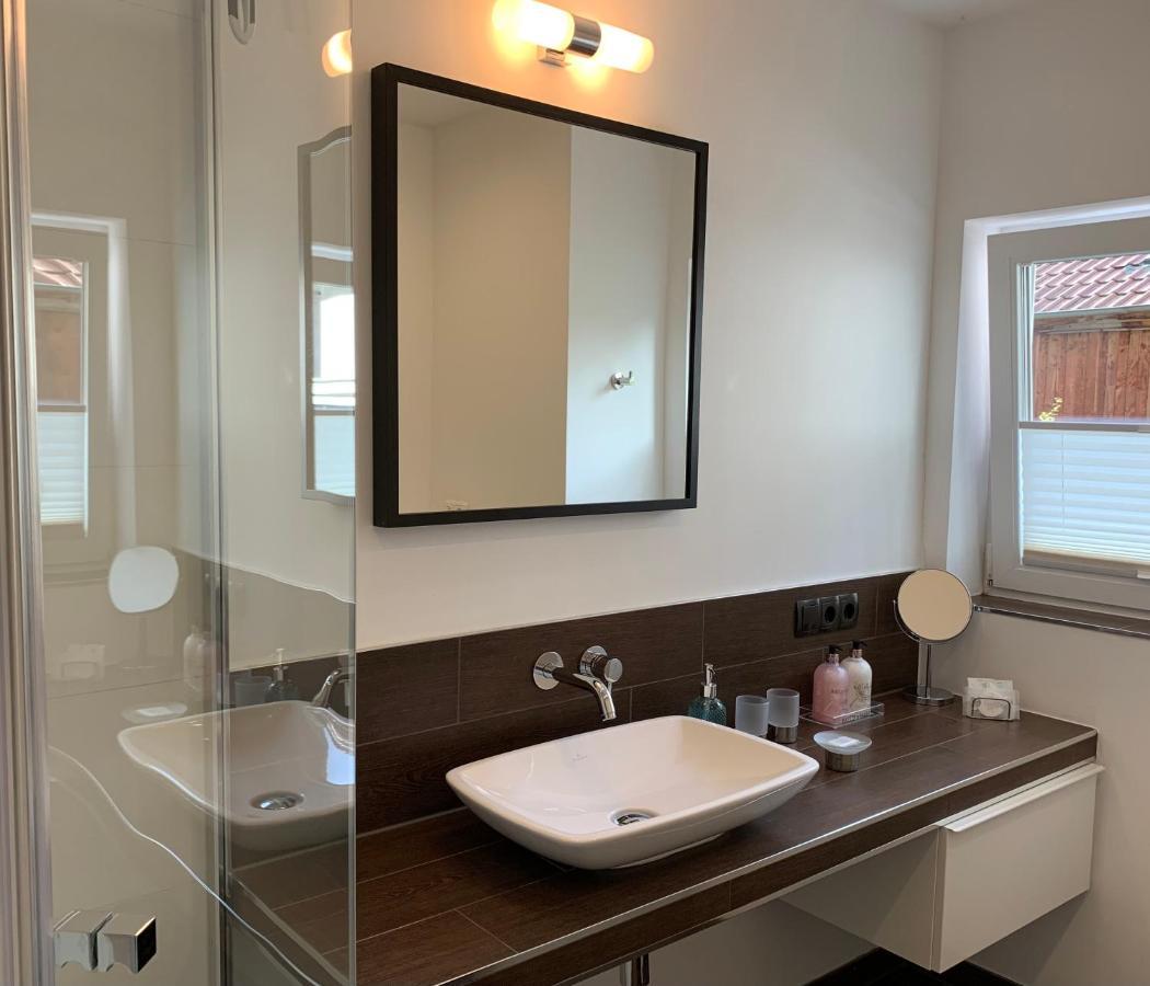 Ferienwohnung Janus Altstadt-Hameln Haus 2 Inklusive Parkplatz - Mit Und Ohne Terrasse Oder Loggia Гамельн Екстер'єр фото