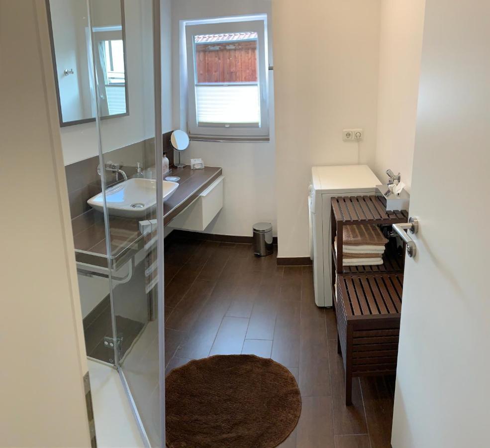 Ferienwohnung Janus Altstadt-Hameln Haus 2 Inklusive Parkplatz - Mit Und Ohne Terrasse Oder Loggia Гамельн Екстер'єр фото