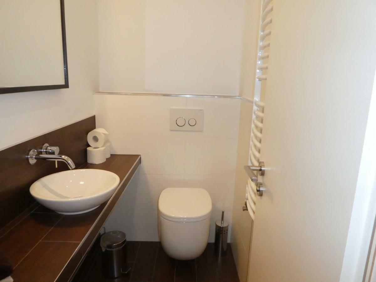 Ferienwohnung Janus Altstadt-Hameln Haus 2 Inklusive Parkplatz - Mit Und Ohne Terrasse Oder Loggia Гамельн Екстер'єр фото